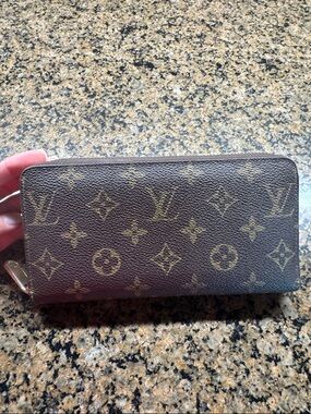 Designer inspired zippy wallet large